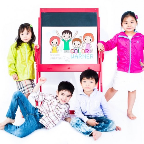 Color Warner Kids Playgroup