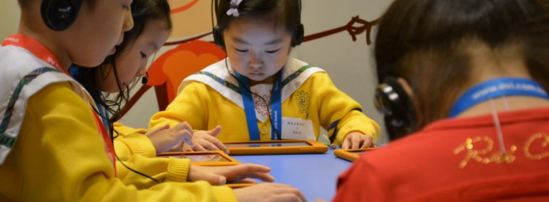 玩平板電腦‧幼兒語言發展４助力