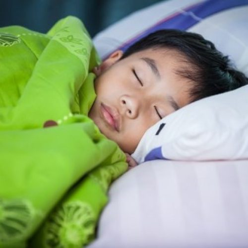 受學業壓力困擾 兒童也患睡眠窒息症
