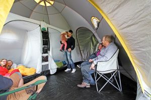 無限延伸「帳篷」．集體family camping必備